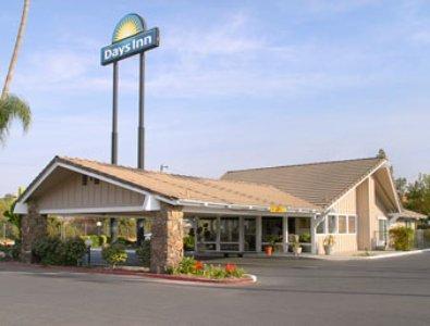 Days Inn By Wyndham Fresno Central Exterior foto